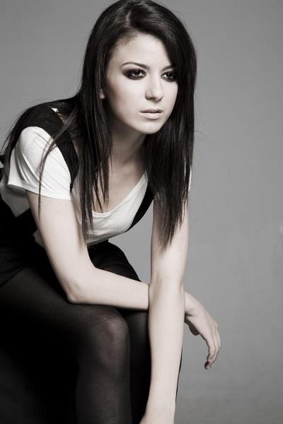 Miss BCBG Claire A